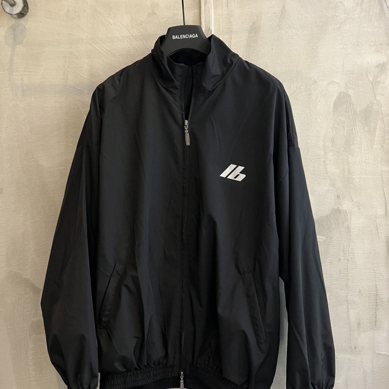 Ba*len*cia*ga coats